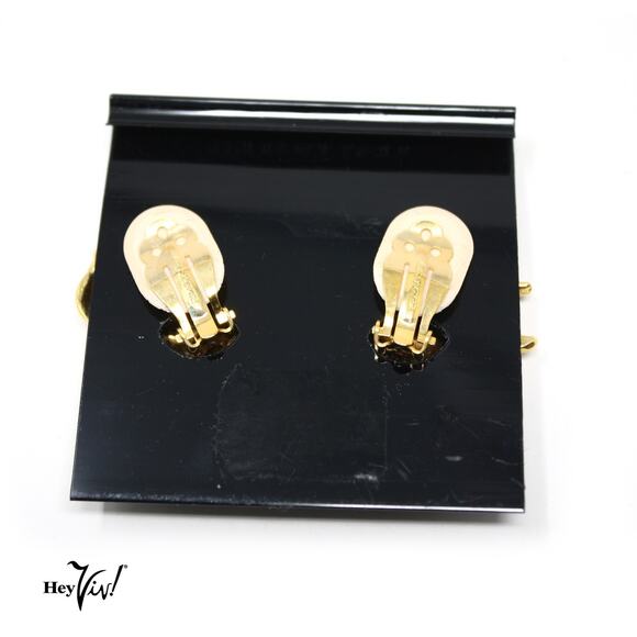 Vintage Gay Boyer Clip On Earrings Sea Shells Blue Enamel Original Card -Hey Viv - Picture 2 of 3